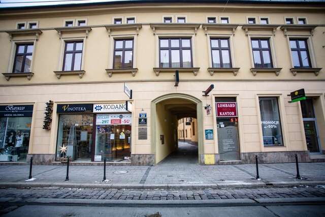 Апартаменты Wawel Cracow Old City Apartments - Friendhouse Apartments Краков-11